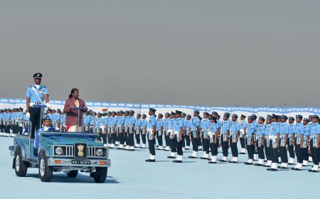 2 IAF fighter squadrons, 2 static units get President’s Standards & Colours