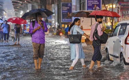 Why is the monsoon kind in Delhi even at the time of departure?