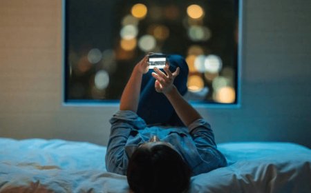 Supreme Court's big decision on child porn - sending child porn to others, downloading it or keeping it in your phone's gallery is also a serious crime!