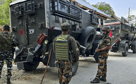 Army's BMP 2 tanks deployed in Akhnoor area of ​​Jammu and Kashmir to wipe out terrorists