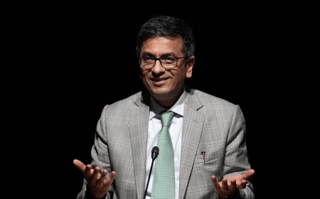 Country's Chief Justice DY Chandrachud apologized to the people! Today was the last day in court