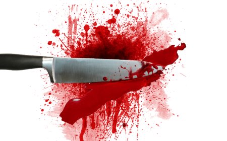 A brutal attack with a knife in Mangolpuri, Delhi! down to death