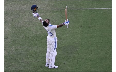 Indian cricket team gave a crushing defeat to Australia in its own home! A spectacular victory was recorded in the Perth Test.