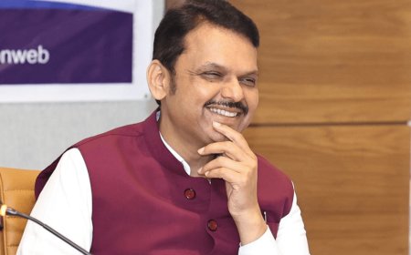 If you want to live in Mumbai, you have to speak Marathi. It should! Maharashtra Chief Minister Devendra Fadnavis