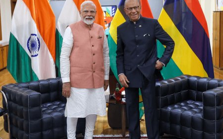 So far 21 countries have honoured Prime Minister Narendra Modi with the highest honour! Know with which awards PM Modi has been awarded