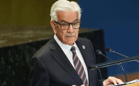 The allies of the terrorist organizations to which America supplied arms are active in Pakistan: Pak Defence Minister Khawaja Asif