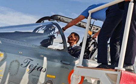 Just yesterday, the Minister of State had recited a poem in praise of Tejas and today Tejas met with an accident.